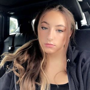 Meet your Posher, Lindsay